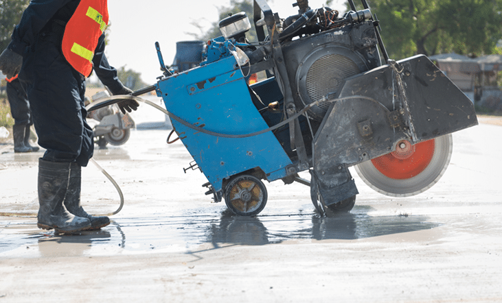 road saw cutting